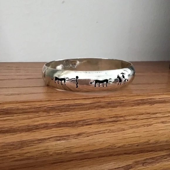 Vintage Sterling Silver 925 Bangle with Symbols - Picture 4 of 8
